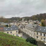 Insolite Boat Near Paris Thourotte