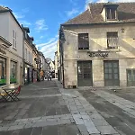 Insolite Boat Near Paris